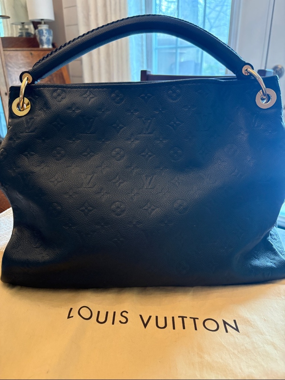 Louis Vuitton Black Artsy